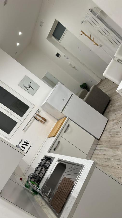 B&B Nicolai Centrale Bari Kültér fotó